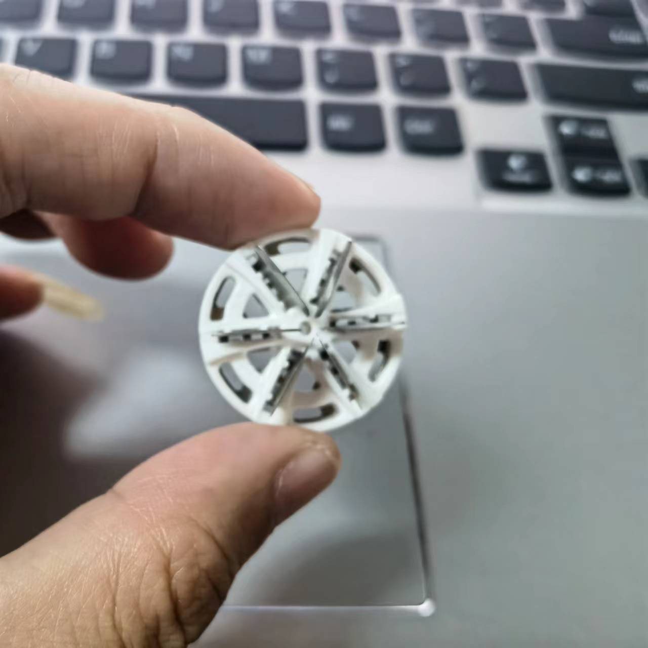 Portable Mini Electric Shaver for Men - Waterproof & Rechargeable